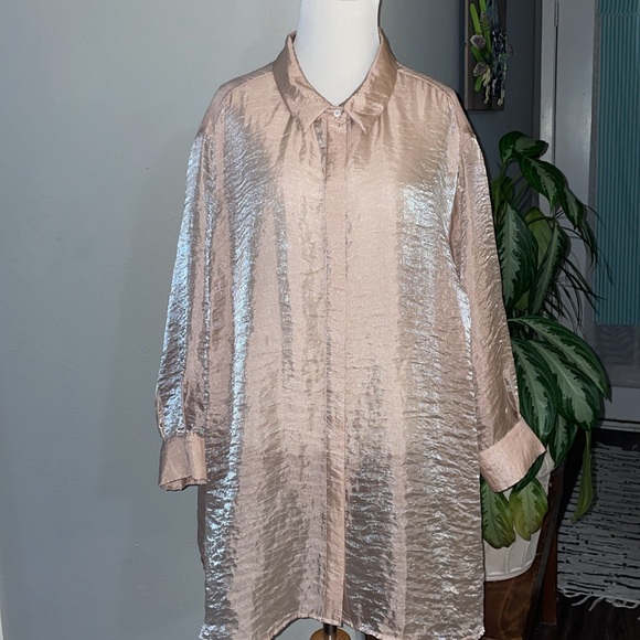 Vince Camuto Tops - Vince Camuto Gold Organza Shirt